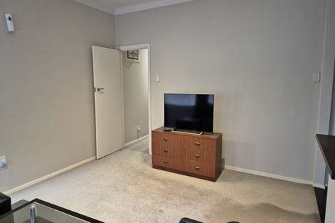 Photo of property in 22 Hampton Hill Road, Tawa, Wellington, 5028