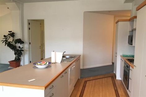 Photo of property in 9/37 Majoribanks Street, Mount Victoria, Wellington, 6011