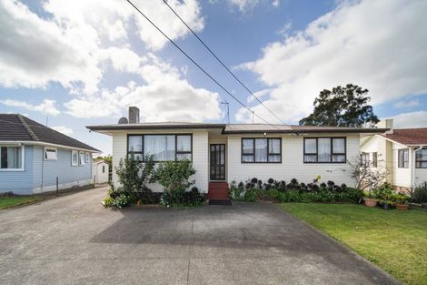 Photo of property in 17 Antrim Crescent, Otara, Auckland, 2023