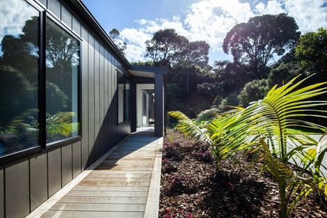 Photo of property in 18a Aubrey Street, New Plymouth, 4310