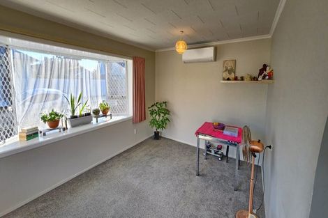 Photo of property in 67 Wallace Road, Mangere Bridge, Auckland, 2022