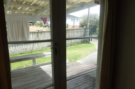 Photo of property in 14 Boundary Road, Blockhouse Bay, Auckland, 0600
