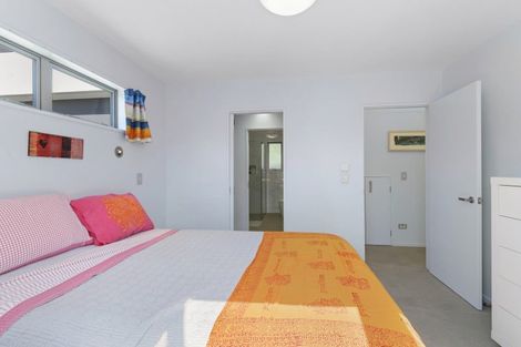 Photo of property in 1/64 Hewitts Road, Merivale, Christchurch, 8014