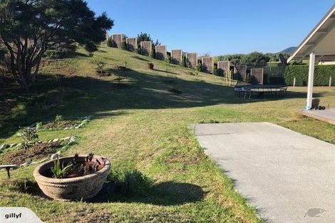 Photo of property in 29 Ferndale Drive, Waikanae, 5036