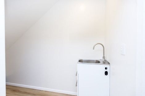 Photo of property in 4 Raeble Walkington Lane, Wallaceville, Upper Hutt, 5018