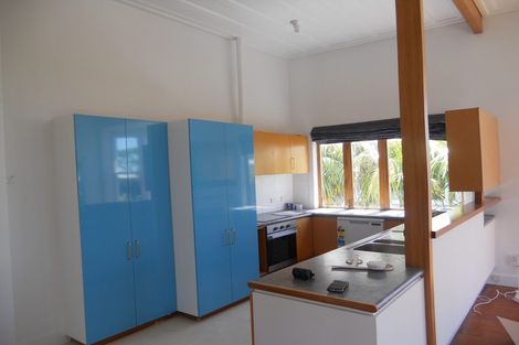 Photo of property in 128 Calliope Road, Stanley Point, Auckland, 0624