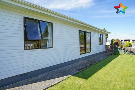 Photo of property in 80 Half Mile Road, Tuatapere, 9620
