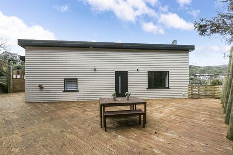 Photo of property in 29a Thurleigh Grove, Karori, Wellington, 6012