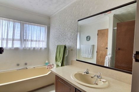 Photo of property in 1/12 Lannie Place, Greenmeadows, Napier, 4112