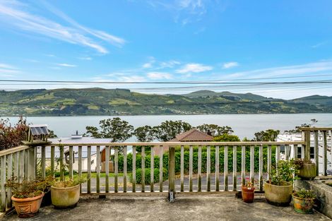 Photo of property in 42 Marion Street, Macandrew Bay, Dunedin, 9014