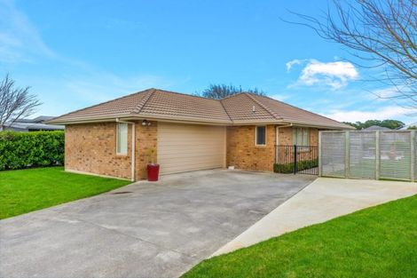 Photo of property in 92 Stirling Drive, Morrinsville, 3300