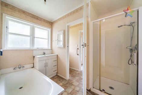 Photo of property in 33a Bauchop Road, Waterloo, Lower Hutt, 5011