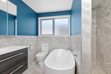 Photo of property in 6a Pokapu Place, Bethlehem, Tauranga, 3110