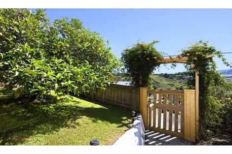 Photo of property in 26 Matipo Terrace, Toi Toi, Nelson, 7010