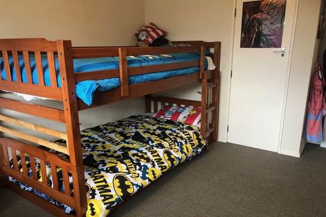 Photo of property in 131a Waikawa Road, Picton, 7220