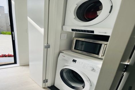 Photo of property in 19 Panoni Lane, Howick, Auckland, 2014