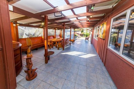 Photo of property in 114 Napier Road, Havelock North, 4130