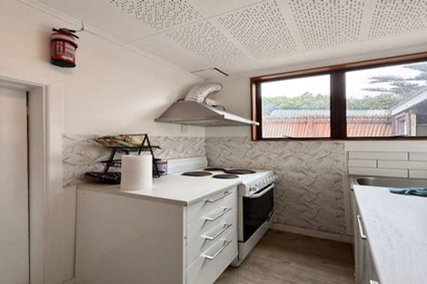 Photo of property in 424 Hutt Road, Alicetown, Lower Hutt, 5010