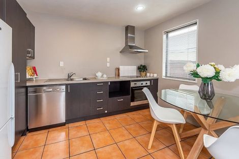 Photo of property in 174 Strickland Street, Sydenham, Christchurch, 8023