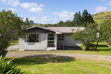 Photo of property in 3821 Waiapu Road, Tokomaru Bay, 4079