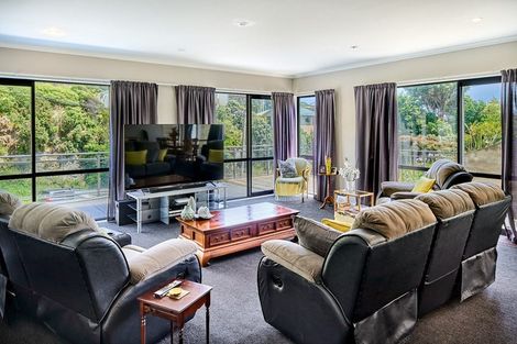 Photo of property in 23 View Road, Titahi Bay, Porirua, 5022