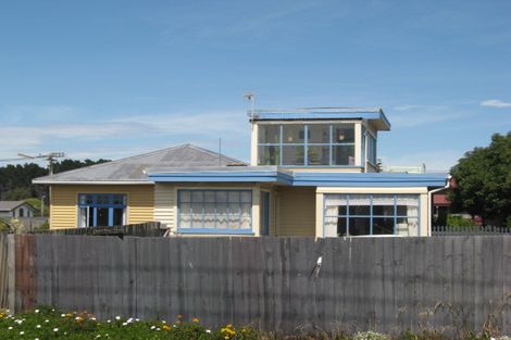 Photo of property in 447 Marine Parade, South New Brighton, Christchurch, 8062