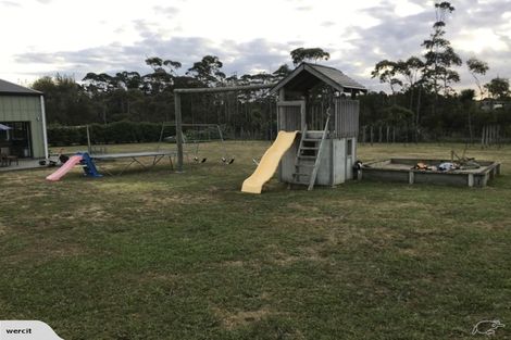 Photo of property in 245a Muriwai Valley Road, Muriwai, Waimauku, 0881