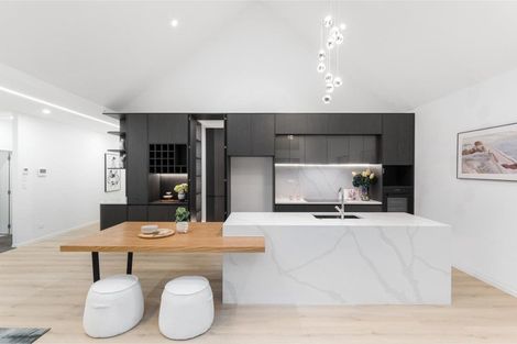 Photo of property in 32 Streamview Way, Long Bay, 0792