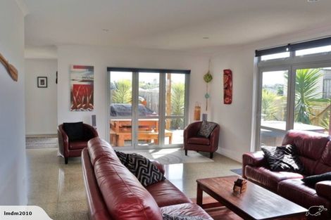 Photo of property in 25 Ocean View Rise, Ruakaka, 0116