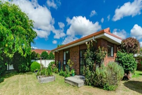 Photo of property in 9 Awanui Drive, Waikanae, 5036
