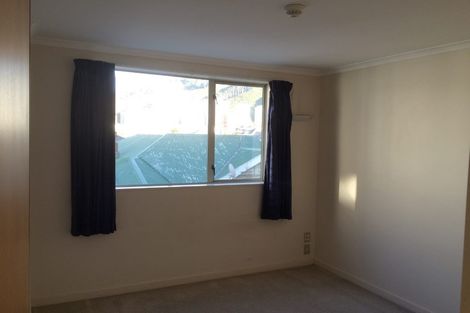 Photo of property in Endeavour Apartments, 22/125 Thorndon Quay, Pipitea, Wellington, 6011