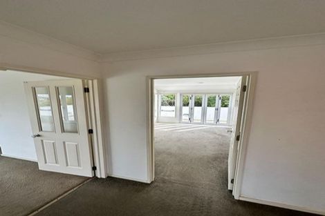 Photo of property in 2/13 Markham Place, Bucklands Beach, Auckland, 2012