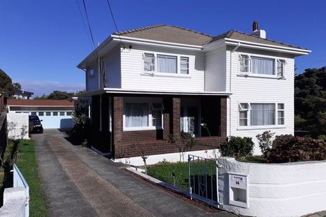 Photo of property in 14 Ashleigh Crescent, Miramar, Wellington, 6022