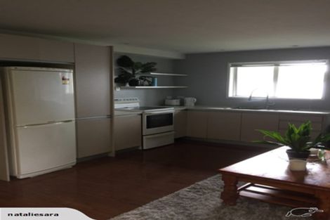 Photo of property in 15 Western View Court, Sunnyvale, Auckland, 0612