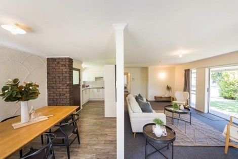 Photo of property in 42 Meadowbrook Drive, Cloverlea, Palmerston North, 4412