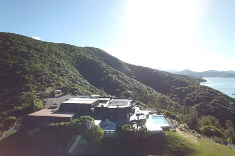 Photo of property in 41 Marina Drive, Waikawa, Picton, 7220