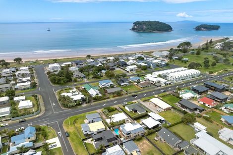 Photo of property in 403a Ocean Road, Whangamata, 3620