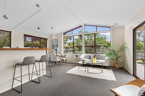 Photo of property in 40 Stredwick Drive, Torbay, Auckland, 0630