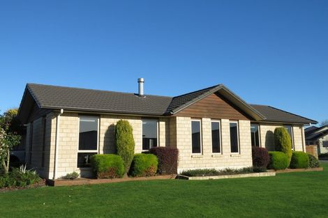 Photo of property in 7 Rosewood Drive, Rosedale, Invercargill, 9810