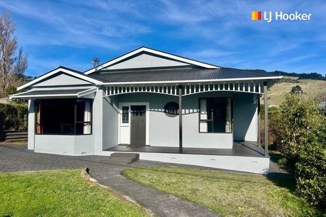 Photo of property in 6 Marett Street, Macandrew Bay, Dunedin, 9014