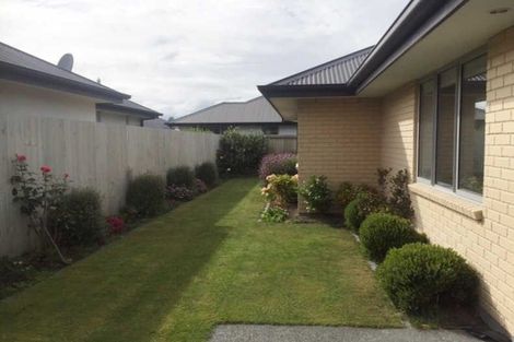 Photo of property in 12 Blaenavon Lane, Halswell, Christchurch, 8025