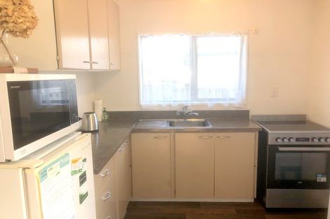 Photo of property in 16 Holt Place, Waipukurau, 4200