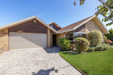 Photo of property in 9 Elmtree Close, Parklands, Christchurch, 8083