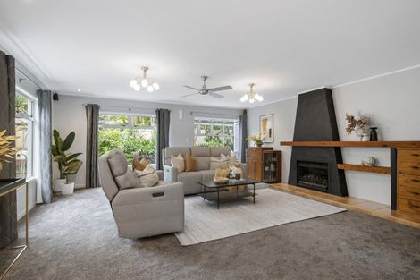 Photo of property in 46 Carlton Road, Pukekohe, 2120