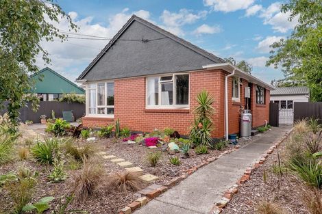 Photo of property in 4 Doreen Street, Aranui, Christchurch, 8061