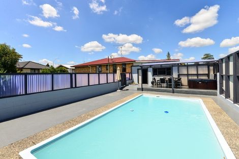 Photo of property in 4 Morrison Crescent, Glenview, Hamilton, 3206