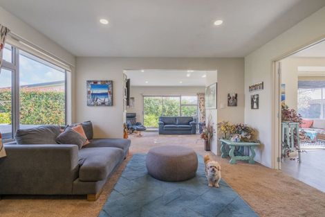 Photo of property in 7 Redwings Close, Whitianga, 3510