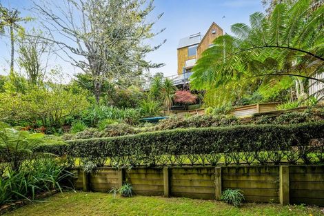 Photo of property in 73d Govett Avenue, Frankleigh Park, New Plymouth, 4310