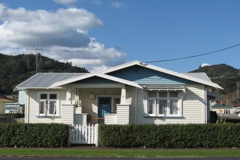 Photo of property in 300 Mackay Street, Thames, 3500