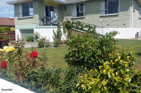 Photo of property in 27 Saint Leonards Road, Temuka, 7920